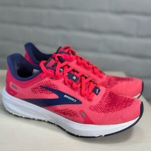 Womens Brooks Launch 9 running shoes. Size 6. Pink/Fuchsia/Cobalt